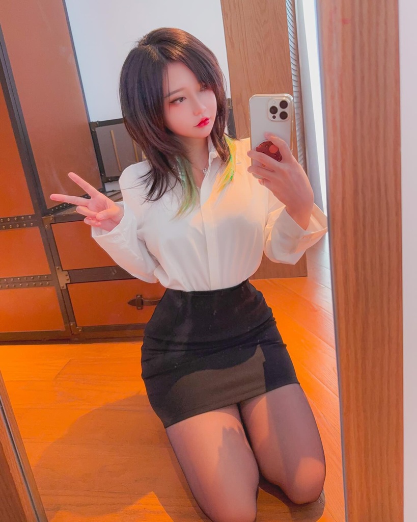 Potato Godzilla - OnlyFans Nude Mar 1-31, 2025 - Mitaku