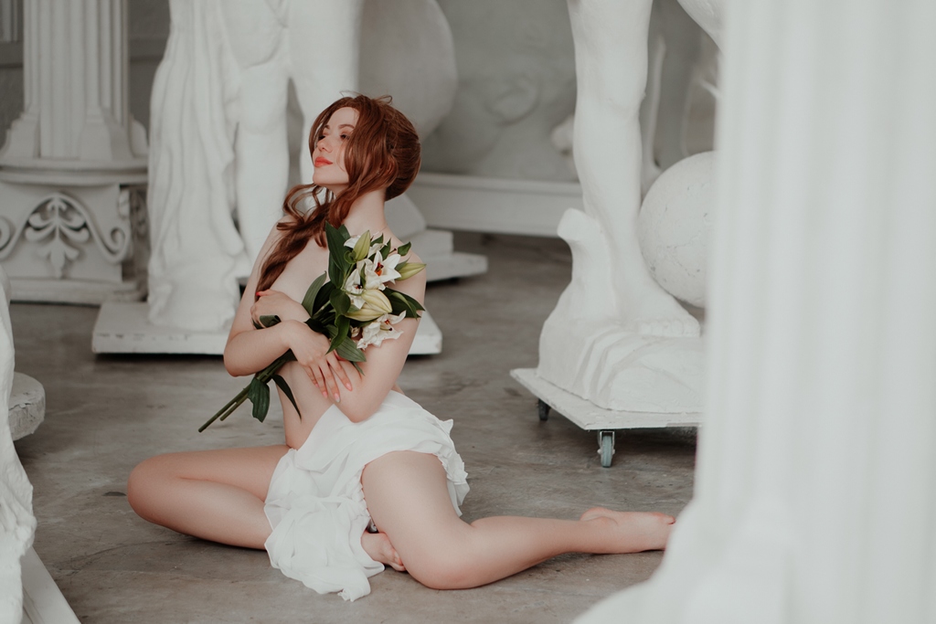 Alina Becker - Aerith Lingerie - Mitaku photo 2-1