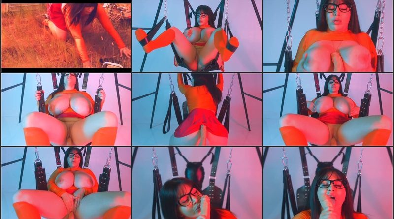 Korina Kova Velma Dinkley Cover