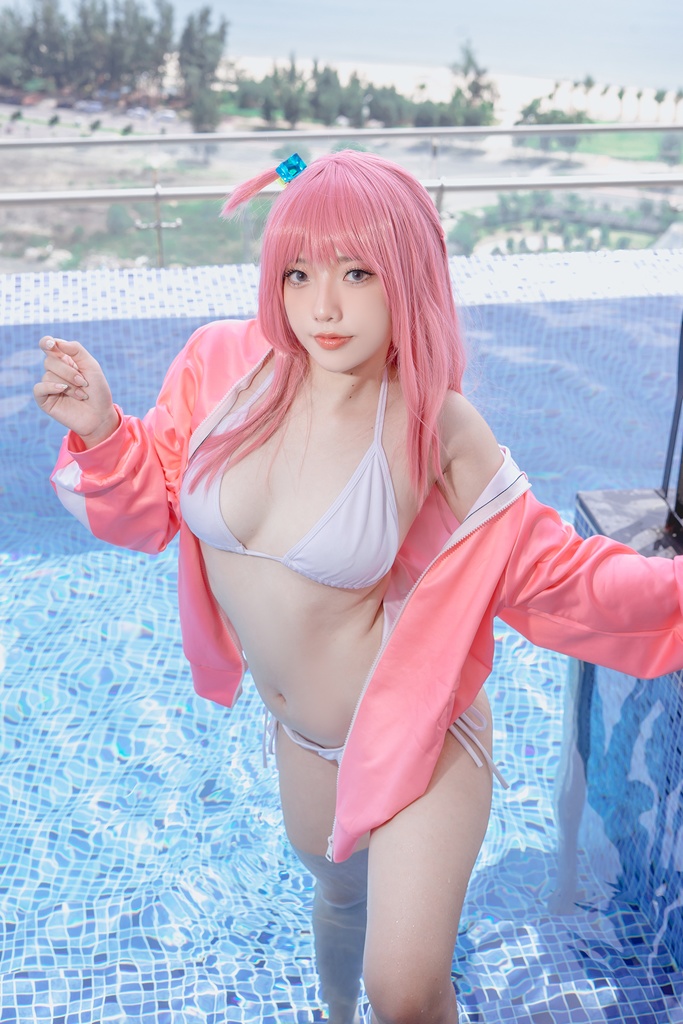 Messie Huang - Bocchi Swimsuit - Mitaku photo 1-10