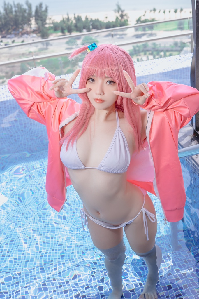 Messie Huang - Bocchi Swimsuit - Mitaku photo 1-11