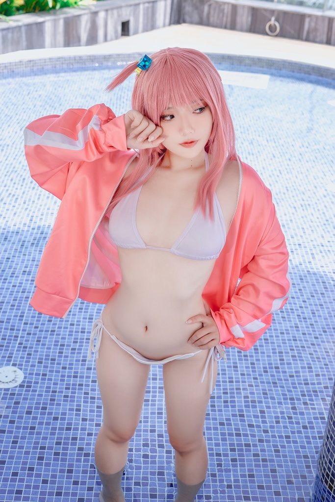 Messie Huang - Bocchi Swimsuit - Mitaku photo 1-1