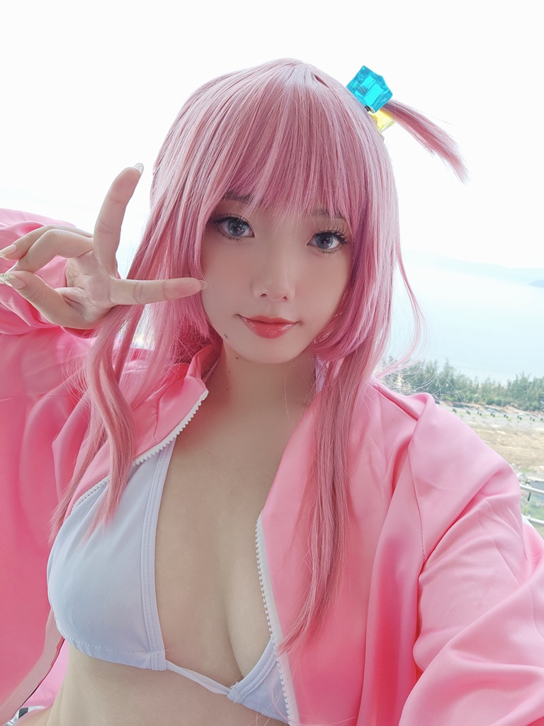 Messie Huang - Bocchi Swimsuit - Mitaku photo 2-8