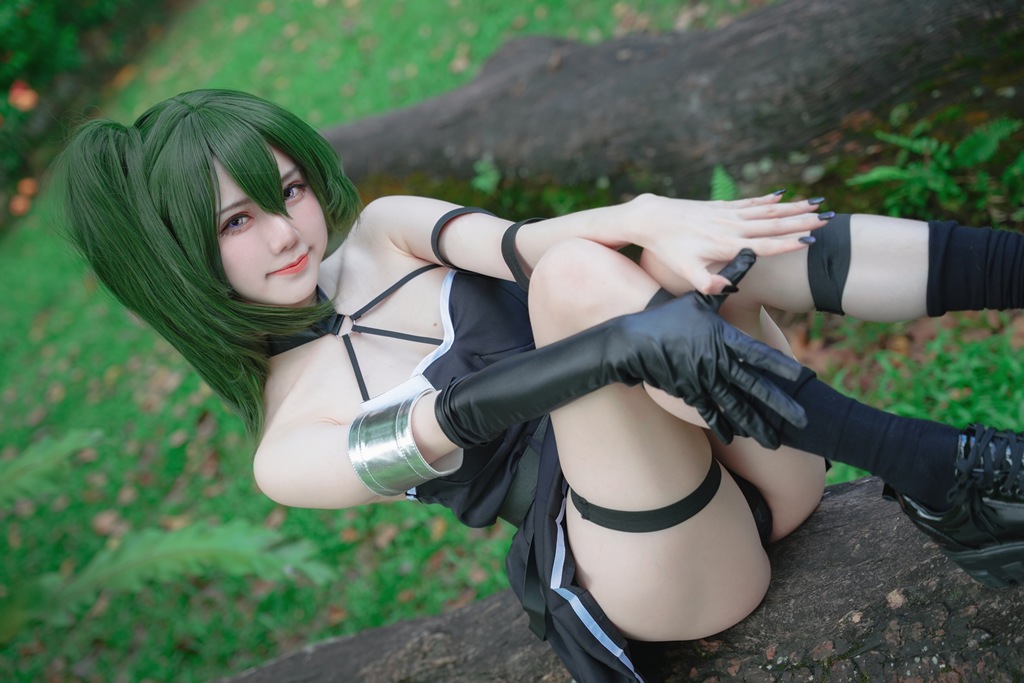 Sally Dorasnow - Ubel - Mitaku photo 1-12