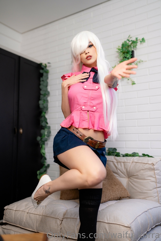 Waifu Korra - Elizabeth Liones  - Mitaku photo 1-2