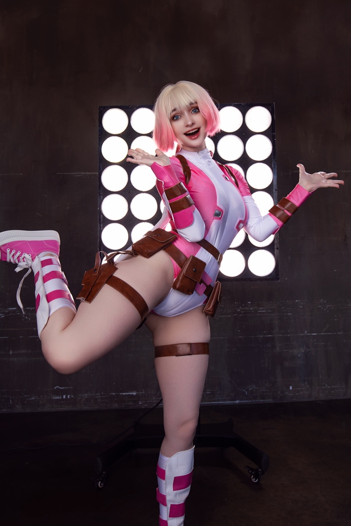 Hologana - Gwenpool - Mitaku photo 1-2