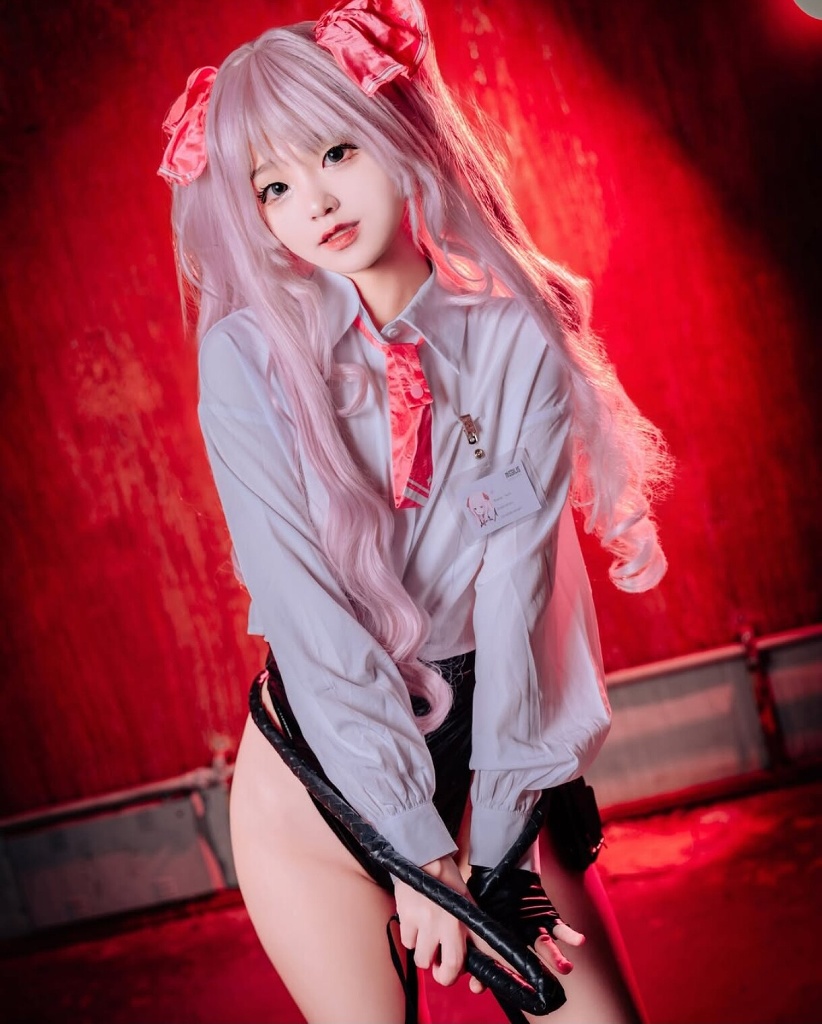 Jeong Jenny 정제니 - Yuni (NIKKE) - Mitaku photo 1-3
