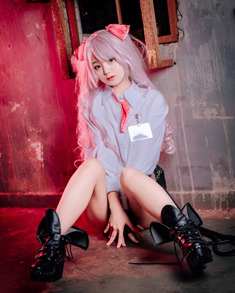 Jeong Jenny 정제니 - Yuni (NIKKE) - Mitaku photo 1-4