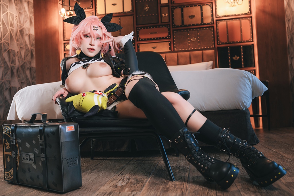 Tokar 浵卡 - Nicole (Zenless Zone Zero) - Mitaku photo 1-14