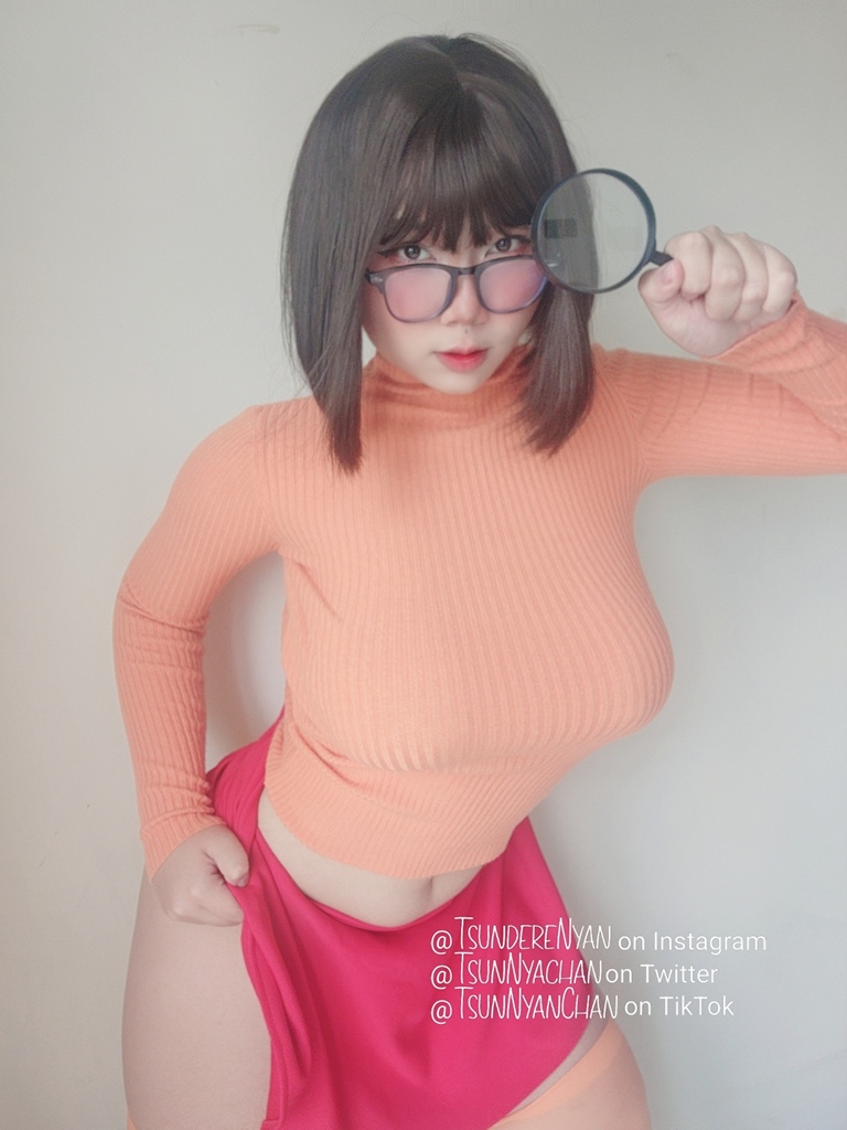 Tsunnyanchan - Velma Dinkley - Mitaku photo 1-5