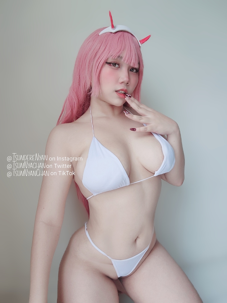 Tsunnyanchan - Zero Two - Mitaku photo 1-7