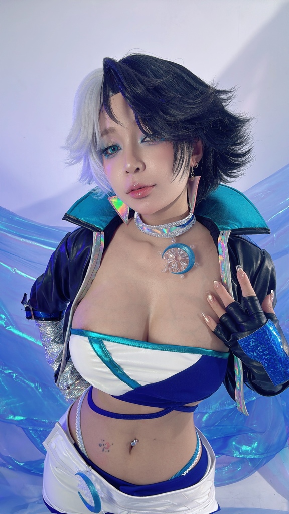 Umeko J - Luna Snow - Mitaku photo 5-6