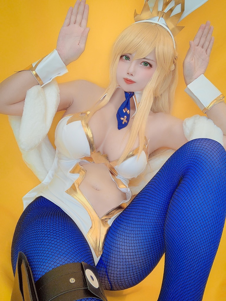 Uri11_27 - Artoria Pendragon Ruler - Mitaku photo 1-6