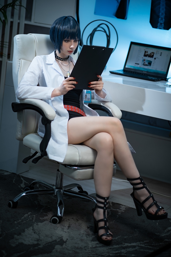 Victoria Lirell - Tae Takemi - Mitaku photo 1-8