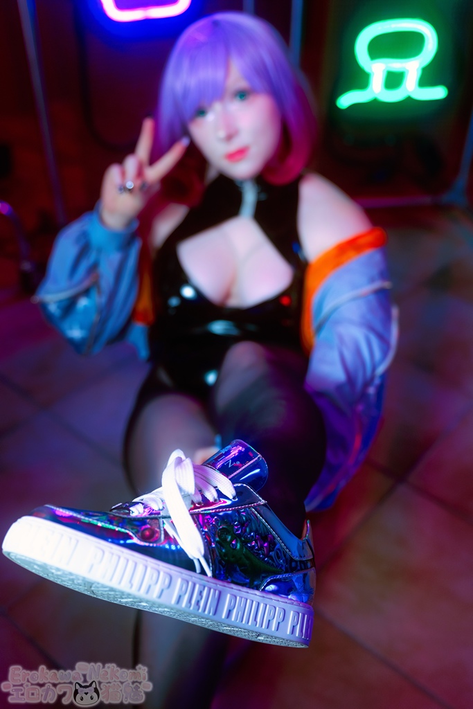 Erokawa Nekomi - Mask Girl Luna - Mitaku photo 2-0