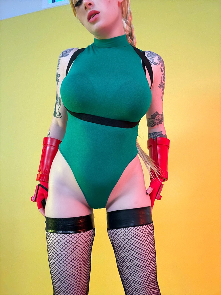 Kayla Erin - Cammy White  - Mitaku photo 1-6