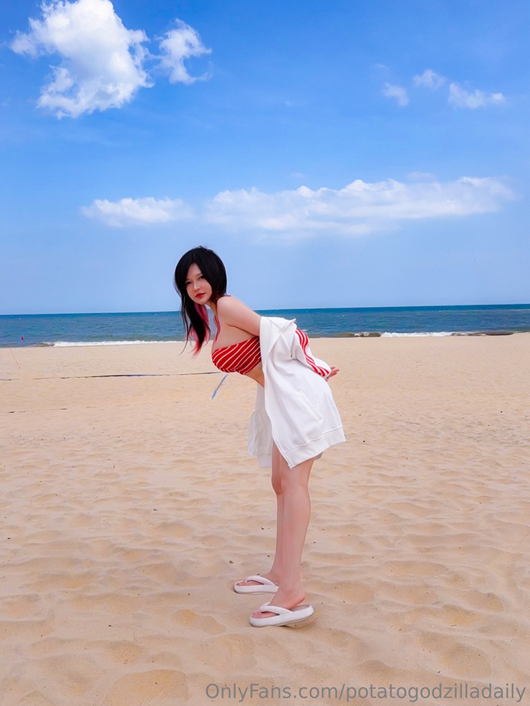 Potato Godzilla - OnlyFans Nude Jul 1-31, 2025 - Mitaku photo 1-10