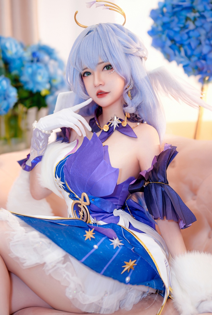 Potato Godzilla - Robin (Honkai: Star Rail) - Mitaku photo 1-2