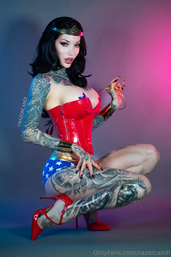 Razor Candi - Wonder Woman  - Mitaku photo 1-9