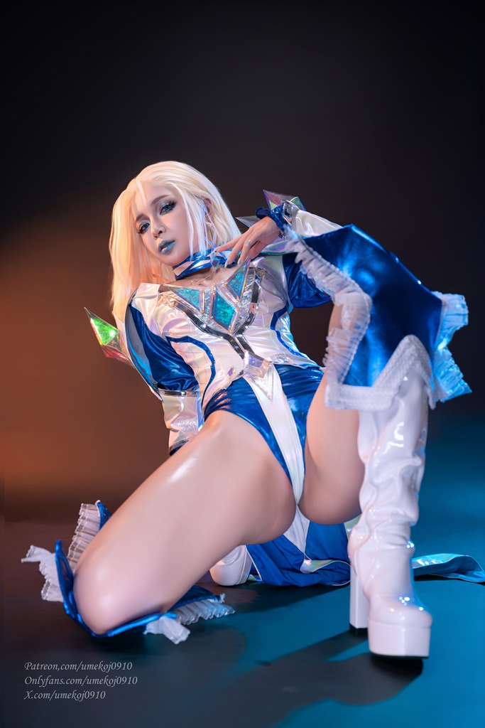 Umeko J - Emma Frost - Mitaku photo 1-14