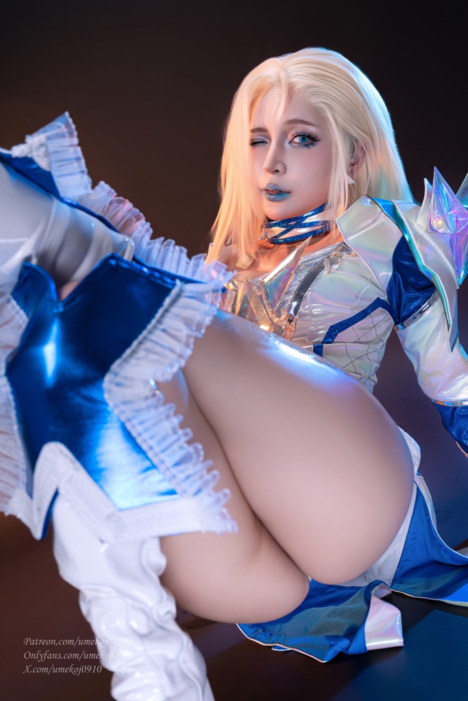 Umeko J - Emma Frost - Mitaku photo 1-16
