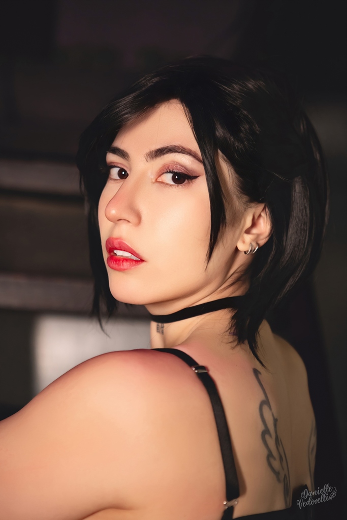 Danielle Vedovelli - Ada Wong Lingerie - Mitaku photo 2-4