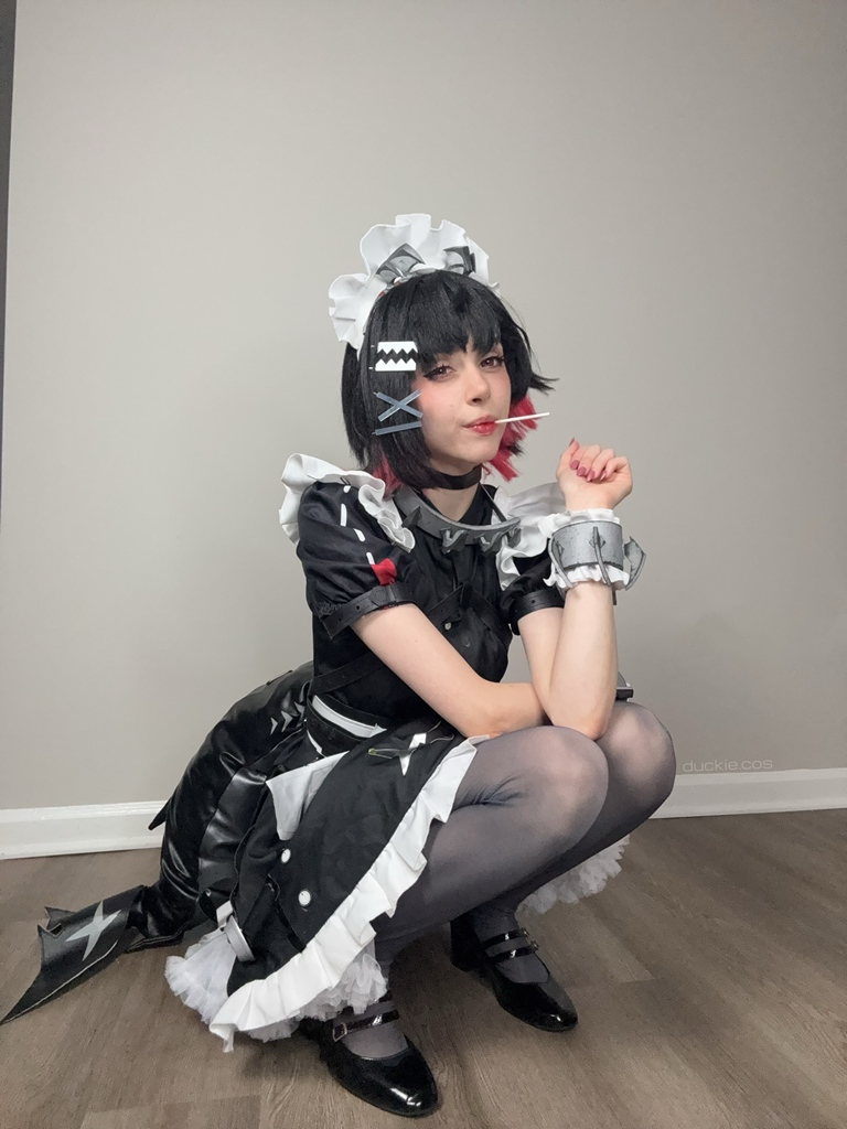 Duckie Cos - Ellen Joe - Mitaku photo 1-9