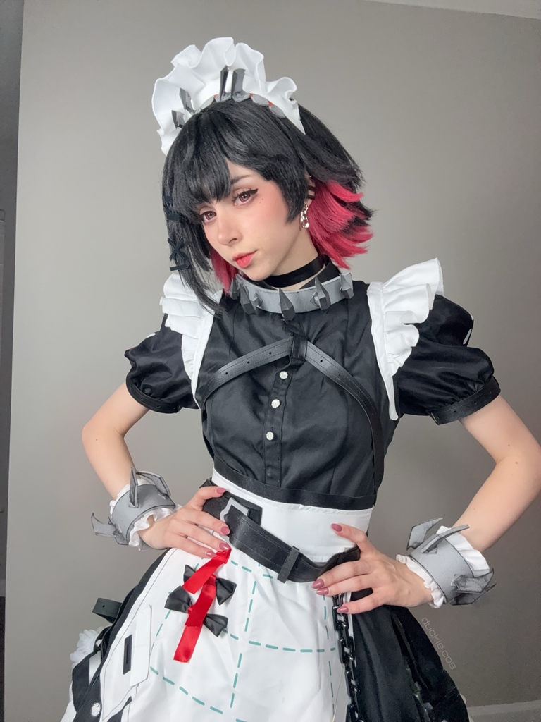 Duckie Cos - Ellen Joe - Mitaku photo 1-1