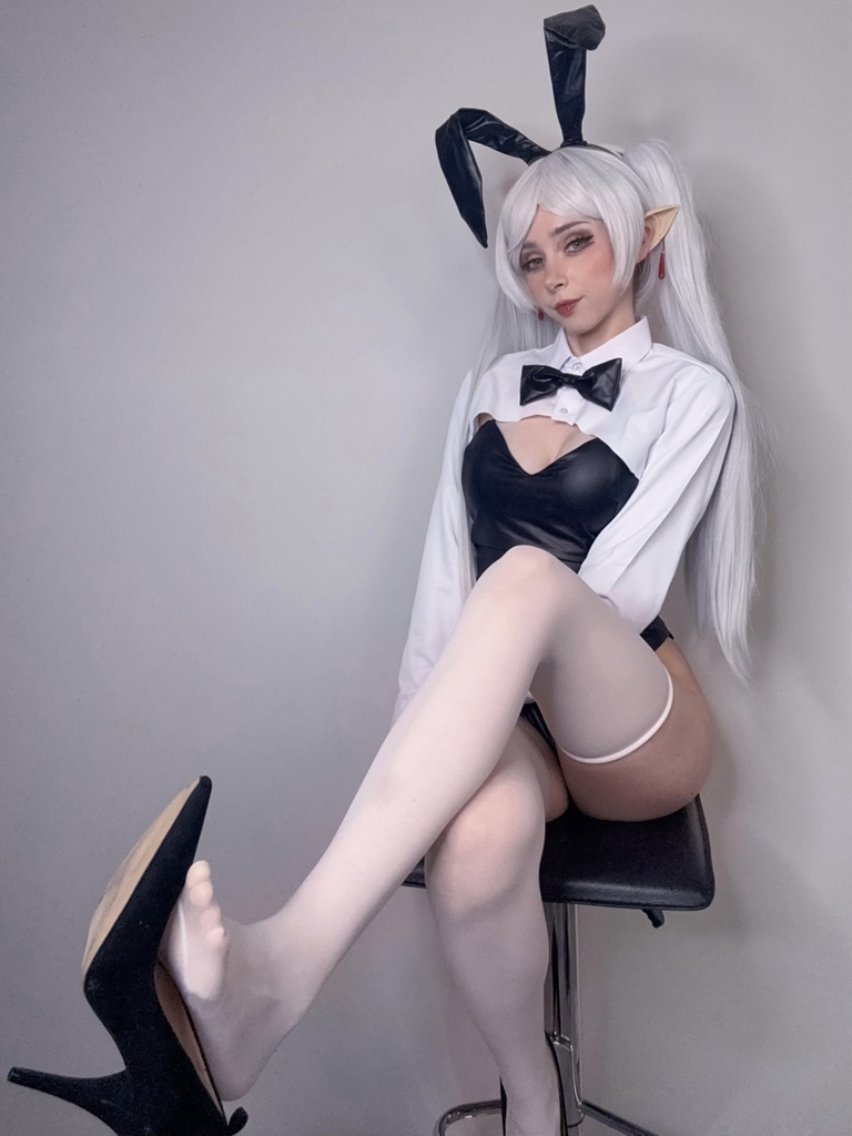 Duckie Cos - Frieren Bunny Suit - Mitaku photo 1-5