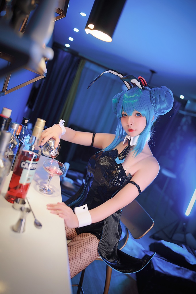 Kokuhui - Miku the Bunny - Mitaku photo 1-10