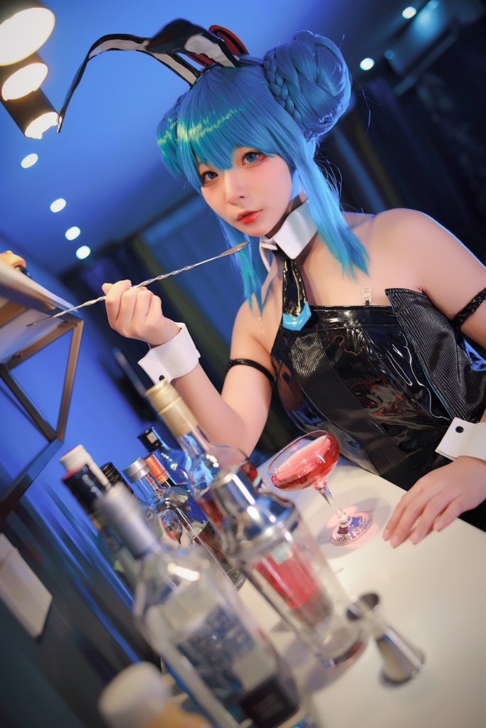 Kokuhui - Miku the Bunny - Mitaku photo 1-12