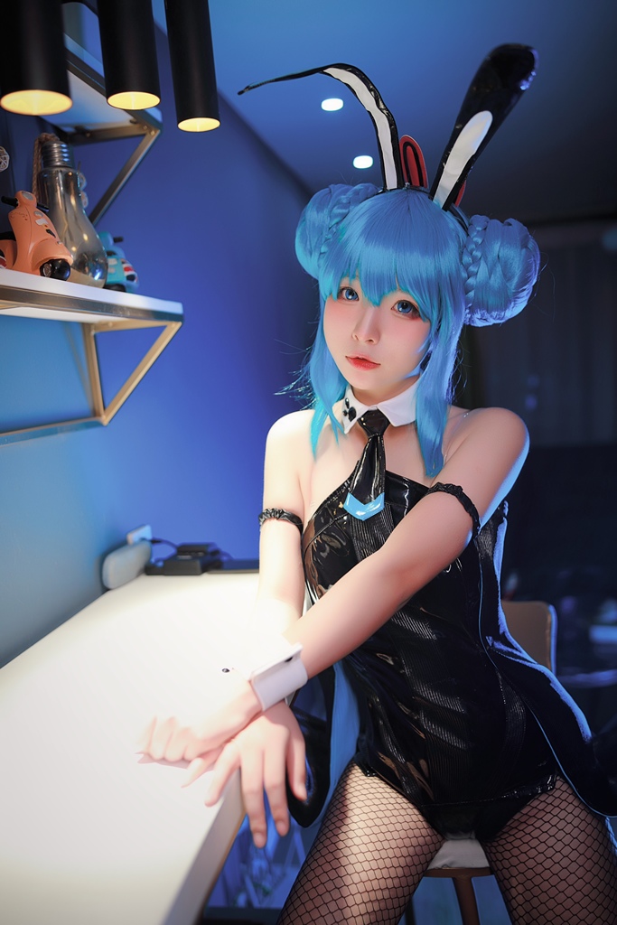 Kokuhui - Miku the Bunny - Mitaku photo 1-3