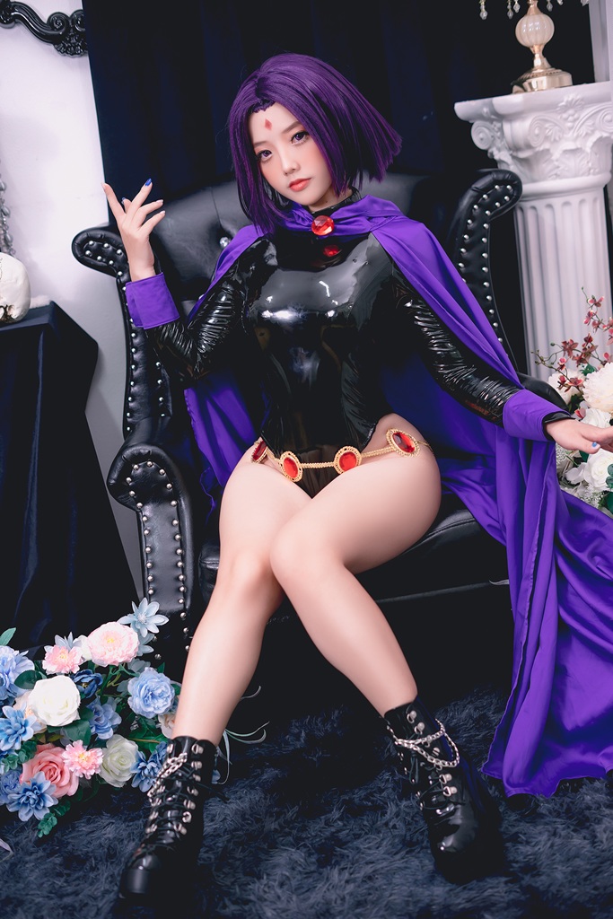 Messie Huang - Raven - Mitaku photo 1-0