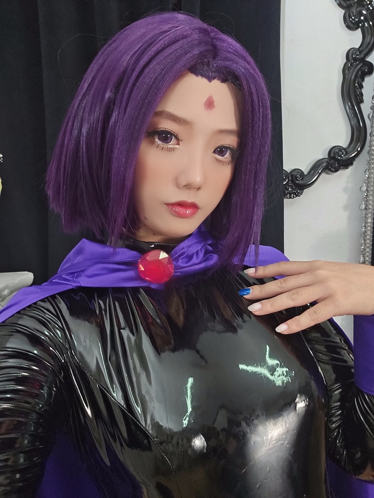 Messie Huang - Raven - Mitaku photo 3-6