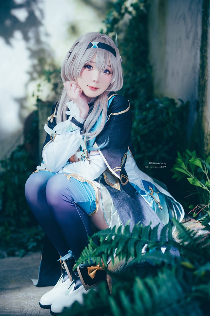 Shimo - Firefly (Honkai: Star Rail) - Mitaku photo 1-1