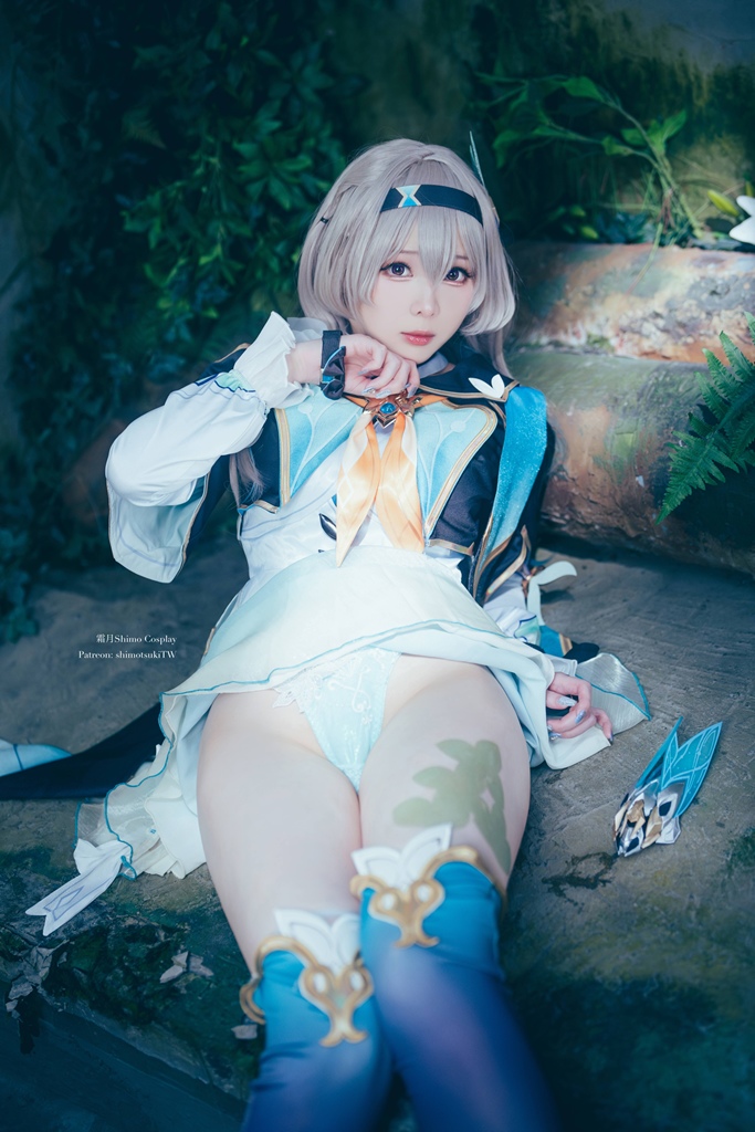 Shimo - Firefly (Honkai: Star Rail) - Mitaku photo 1-4
