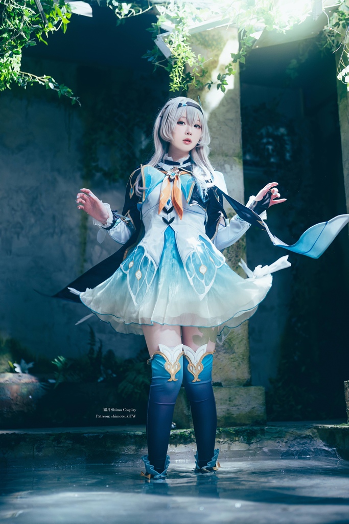Shimo - Firefly (Honkai: Star Rail) - Mitaku photo 1-5