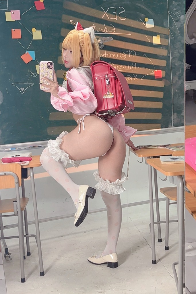 Umeko J - The Purring Classmate - Mitaku photo 4-1