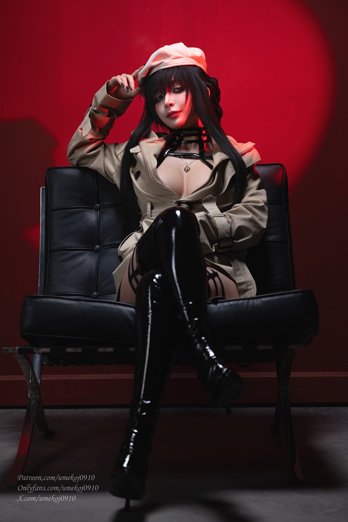 Umeko J - Yor Forger Trench Coat - Mitaku photo 1-14