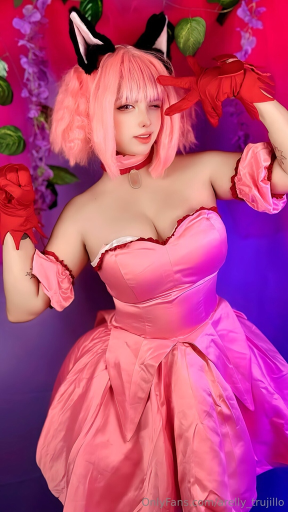 Arelly Trujillo - Ichigo Momomiya  - Mitaku photo 1-3