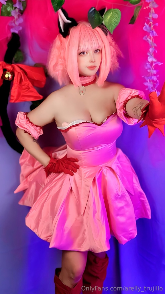 Arelly Trujillo - Ichigo Momomiya  - Mitaku photo 1-6