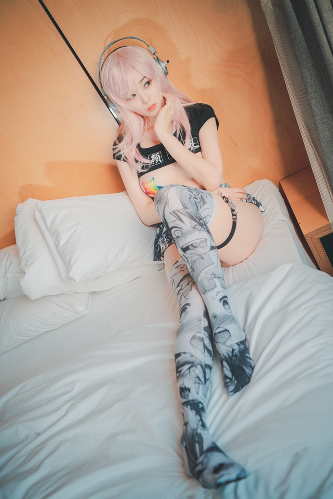 Bambi 밤비 - Sonico Micro-top - Mitaku photo 1-13
