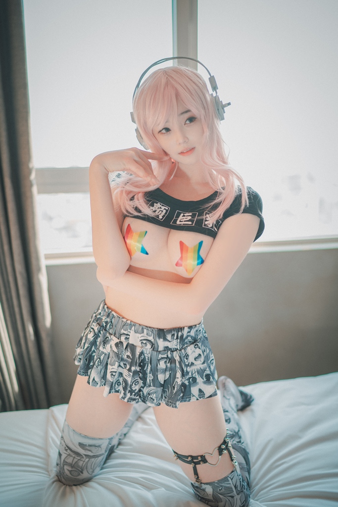 Bambi 밤비 - Sonico Micro-top - Mitaku photo 1-4