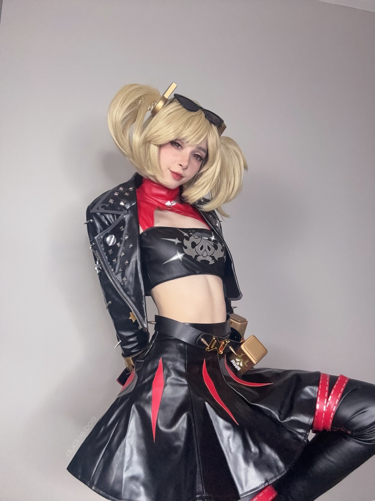 Duckie Cos - Burnice - Mitaku photo 1-4