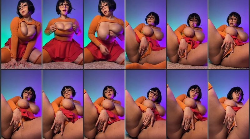 ItsCayYay Velma Dinkley Cover
