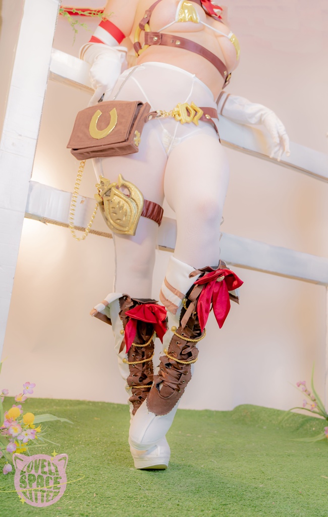 LovelySpaceKitten - Gold Ship - Mitaku photo 2-1