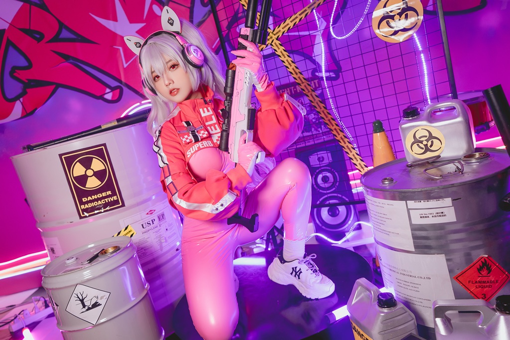 Messie Huang - Alice (NIKKE) - Mitaku photo 1-13