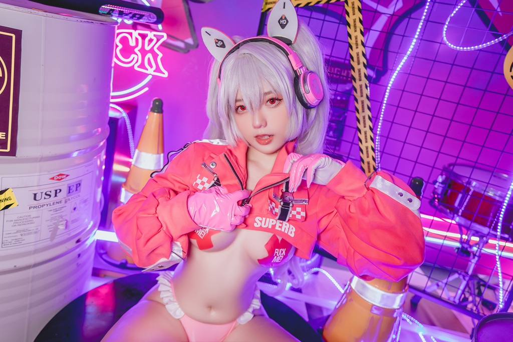 Messie Huang - Alice (NIKKE) - Mitaku photo 2-19