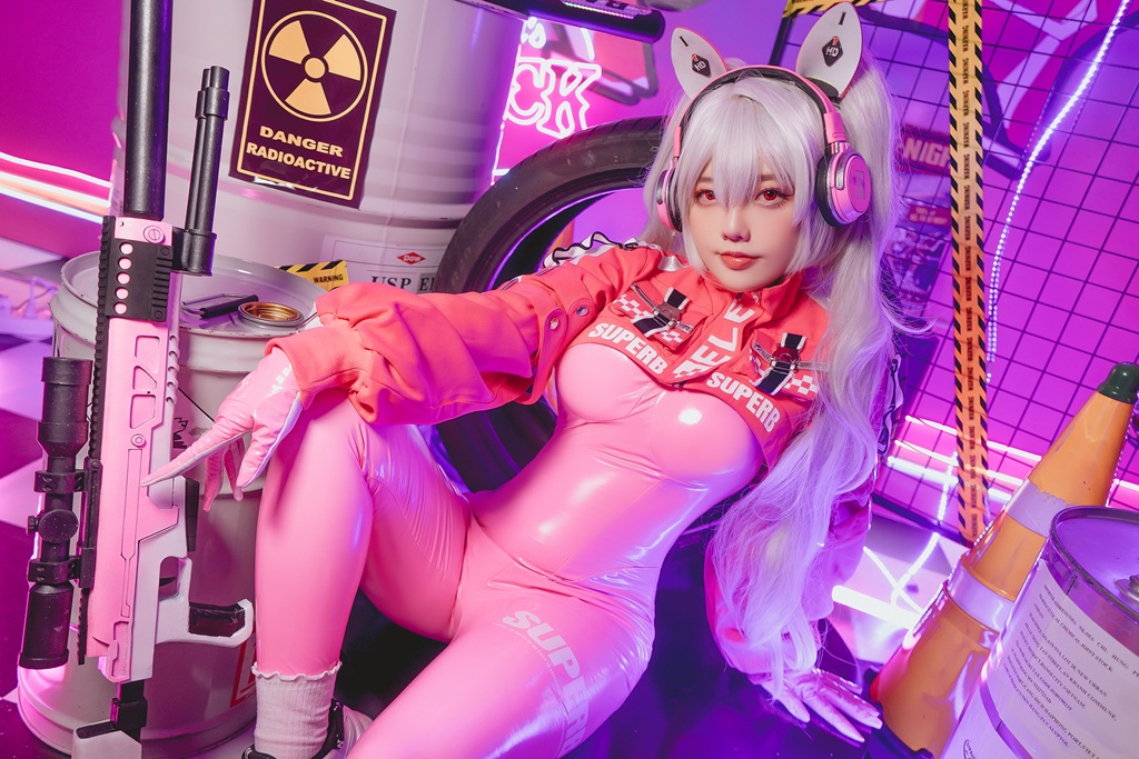 Messie Huang - Alice (NIKKE) - Mitaku photo 1-8