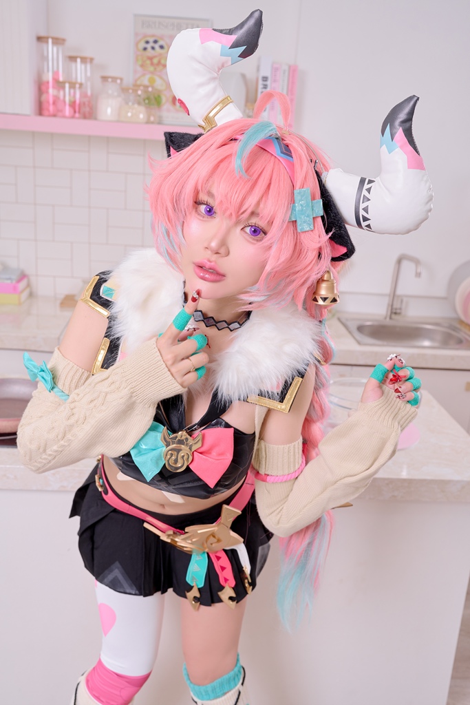 ZinieQ - Varesa - Mitaku photo 1-3